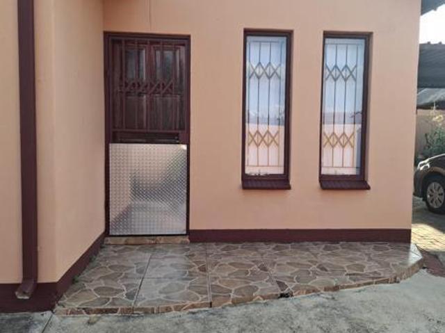 House for rent in Waterkloof, Gauteng