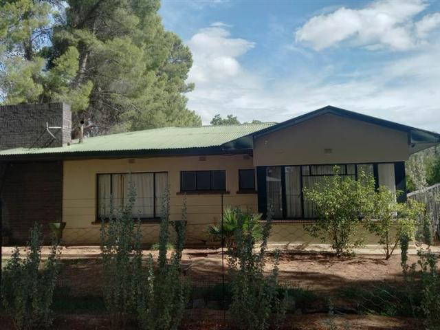 House for sale in Victoria West, Northern Cape