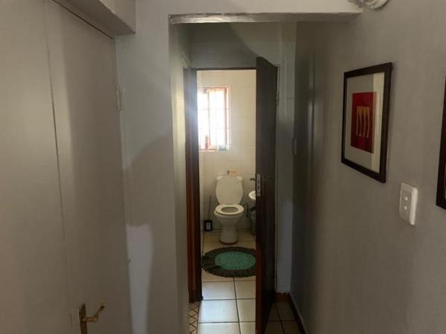 House for rent in Waterkloof, Gauteng
