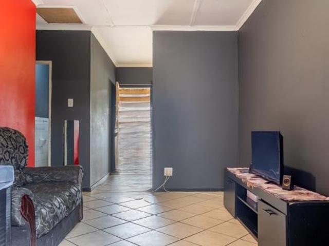 House for sale in Cape Town, Western Cape