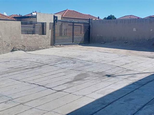 House for sale in Waterkloof, Gauteng