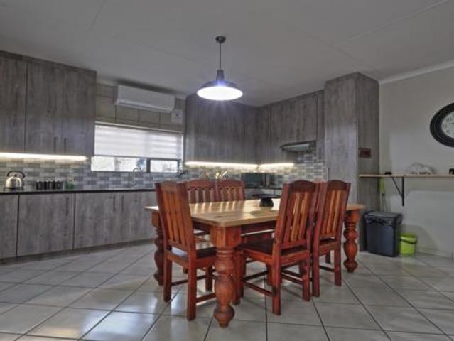 House for sale in Komatipoort, Nkomazi
