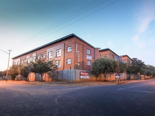House for rent in Waterkloof, Gauteng