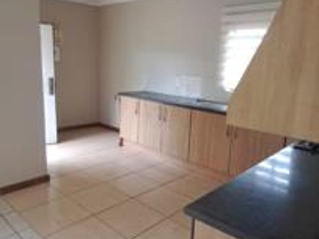 House for rent in North West