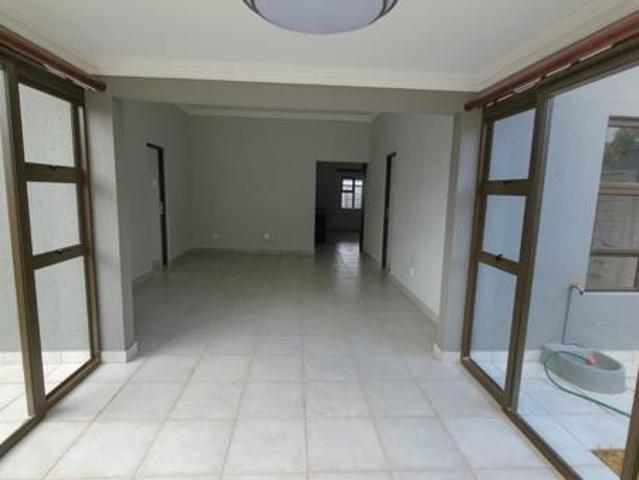 House for rent in North West