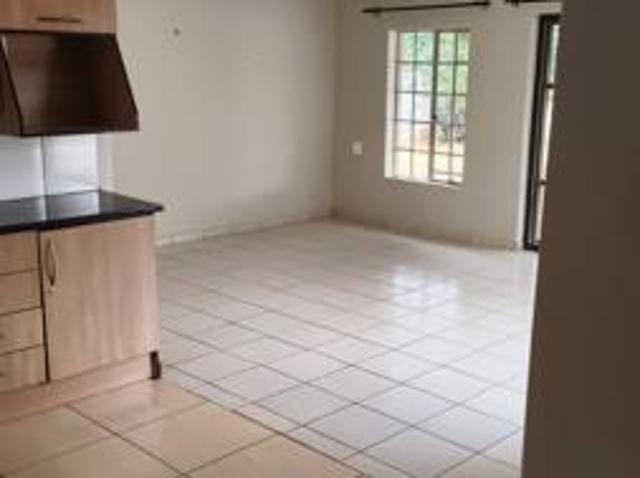 House for rent in North West