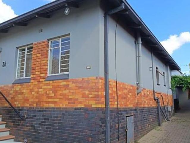 House for rent in Vosloorus, Gauteng