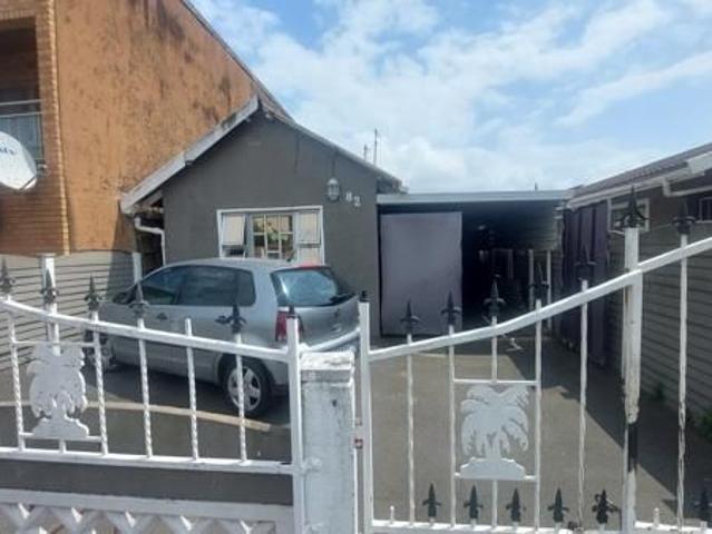 House for rent in Seaview, Kwazulu-natal