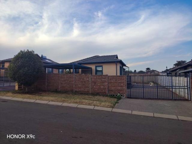 House for sale in Westonaria, Gauteng
