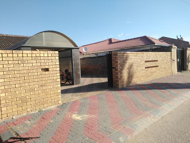 House for rent in Soweto, Gauteng