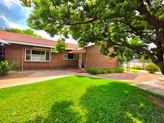 House for sale in 57 Waterberg, Lephalale Local Municipality
