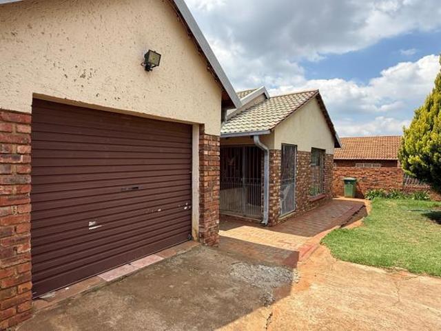 House for sale in Potchefstroom, Tlokwe Local Municipality