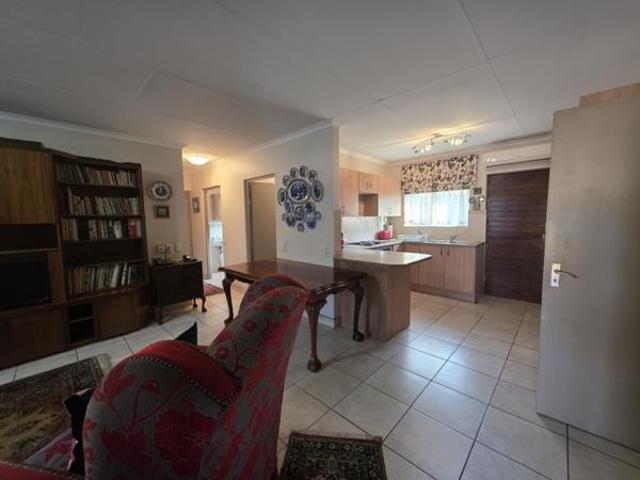 House for rent in Waterkloof, Gauteng