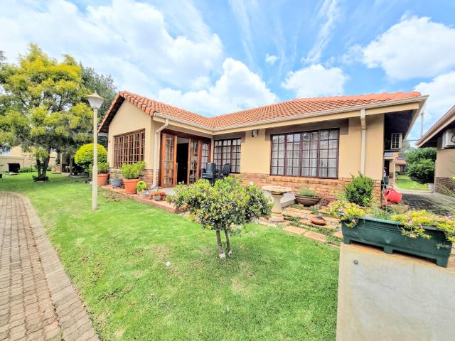 House for sale in Waterkloof, Gauteng