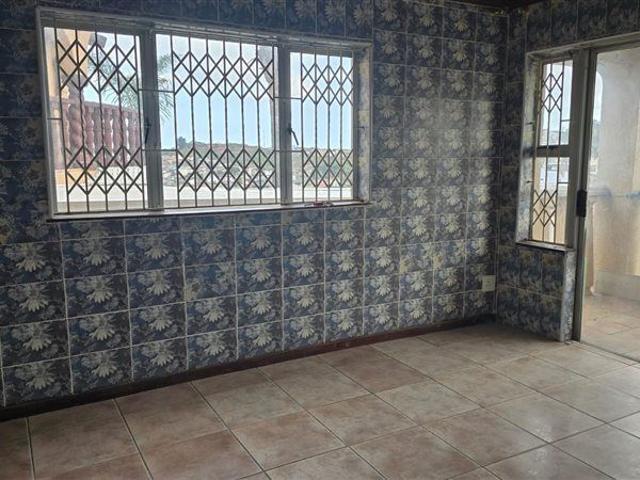 House for rent in Chatsworth, Kwazulu-natal