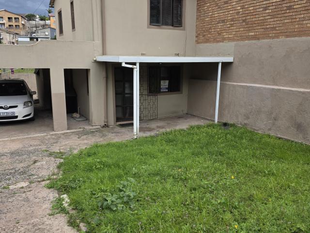 House for sale in Chatsworth, Kwazulu-natal