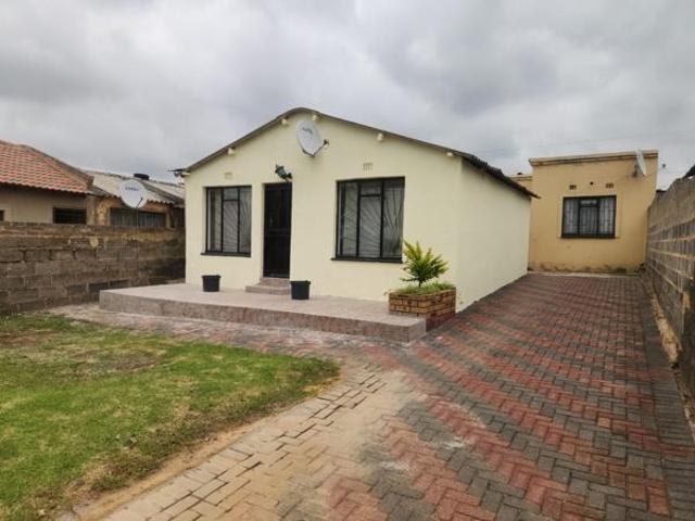 House for rent in Moroka, Soweto