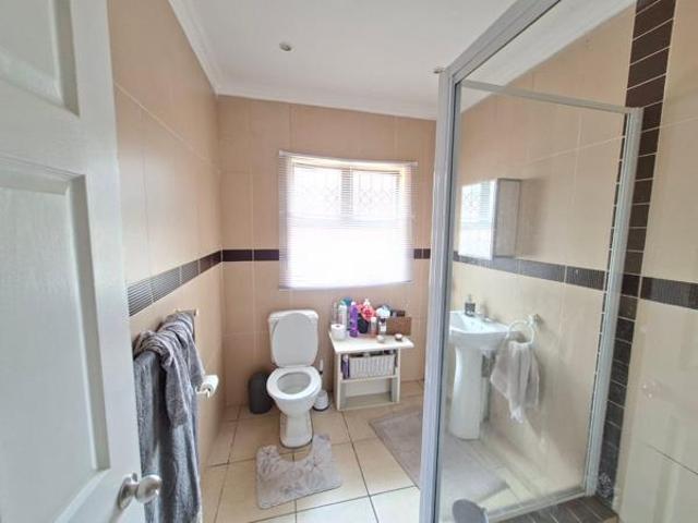 House for rent in Seaview, Kwazulu-natal