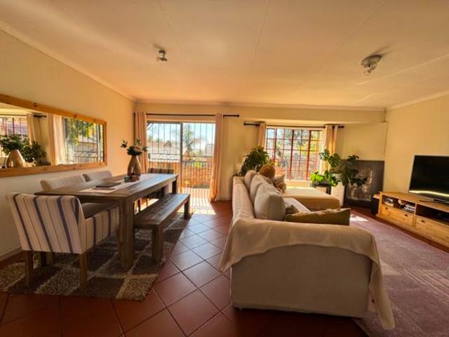 House for rent in Waterkloof, Gauteng