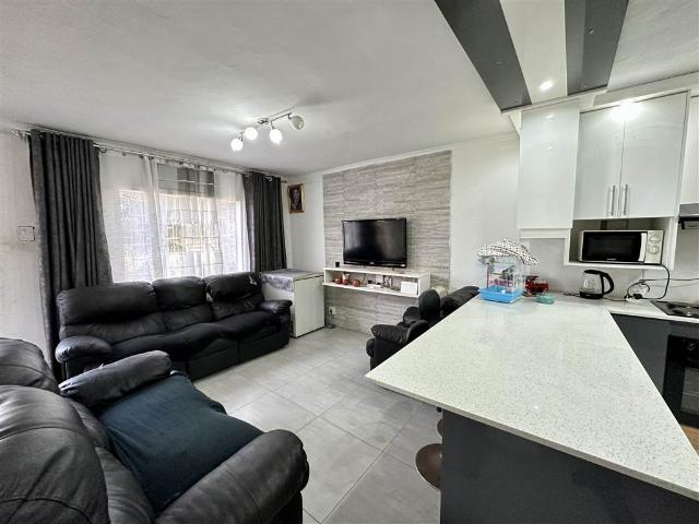 House for sale in Seaview, Kwazulu-natal