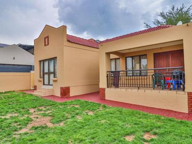 House for sale in Vosloorus, Gauteng