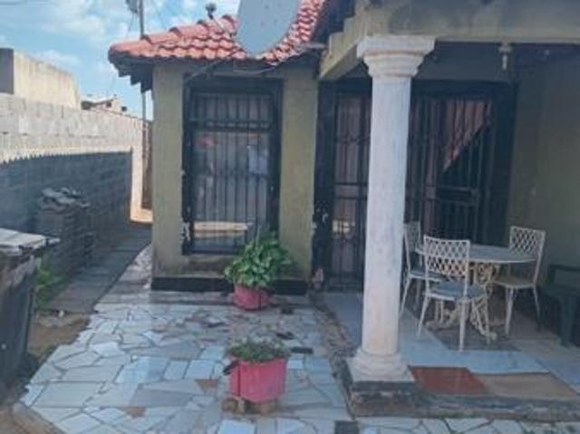 House for sale in Vosloorus, Gauteng