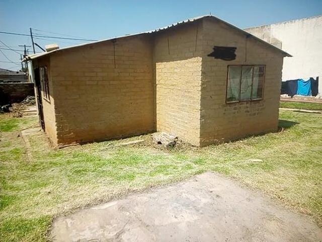 House for sale in Vosloorus, Gauteng