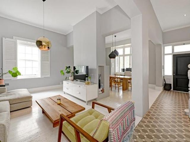 House for sale in Cape Town, Western Cape