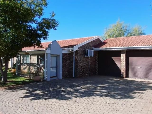 House for sale in Groot Brak Rivier, Western Cape