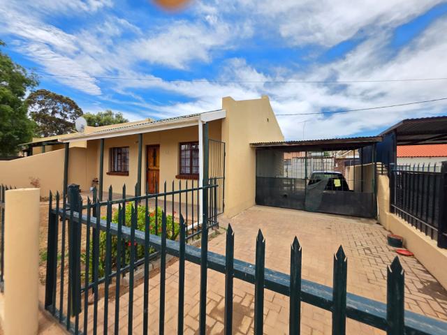 House for sale in Groot Brak Rivier, Western Cape