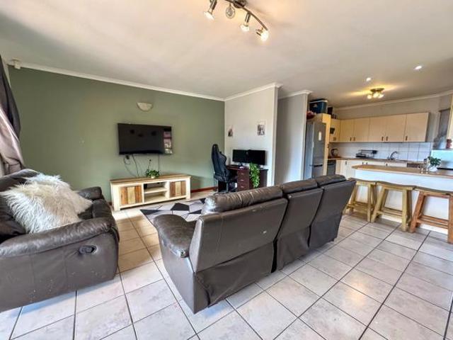 House for sale in Port Elizabeth, Eastern Cape