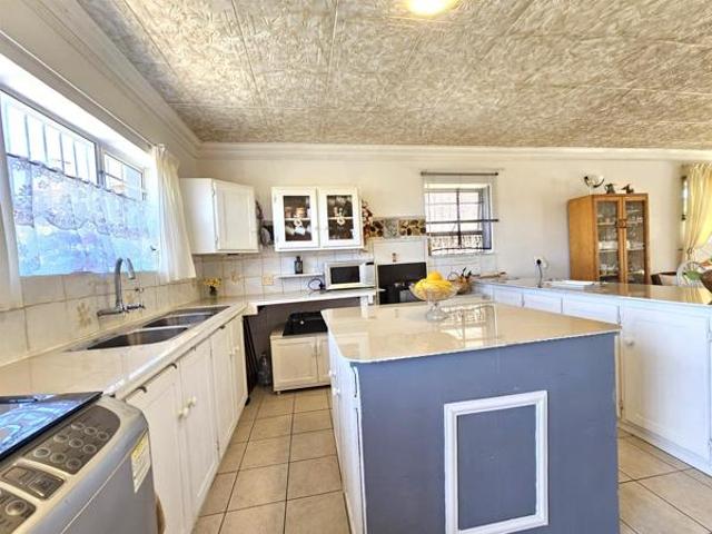 House for sale in Cape St Francis, Eastern Cape