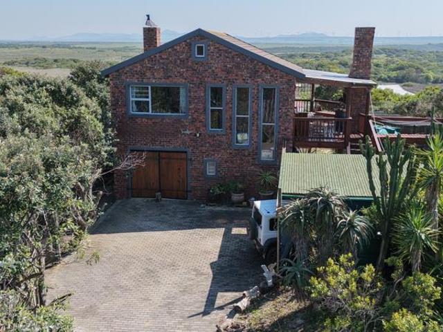 House for sale in Cape St Francis, Eastern Cape