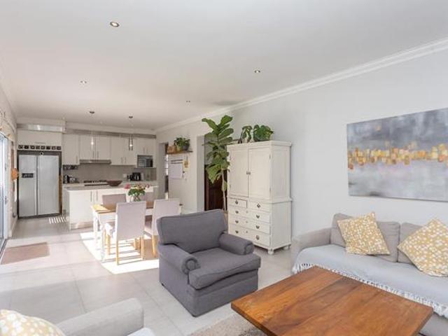 House for sale in Cape Town, Western Cape