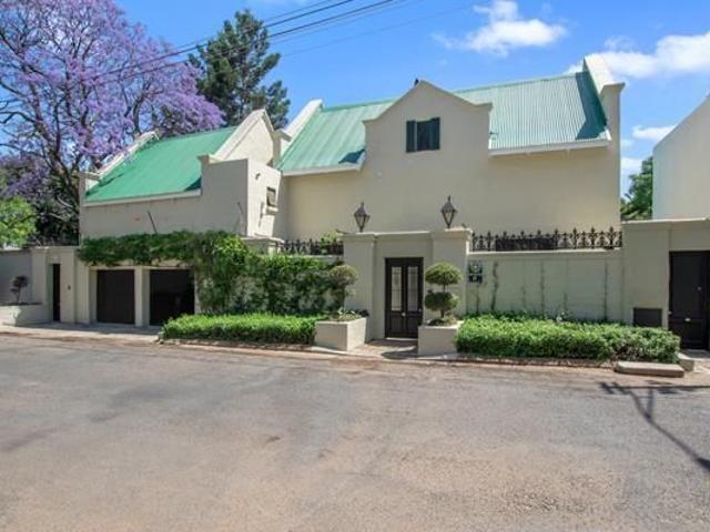 House for rent in Rosebank, Gauteng