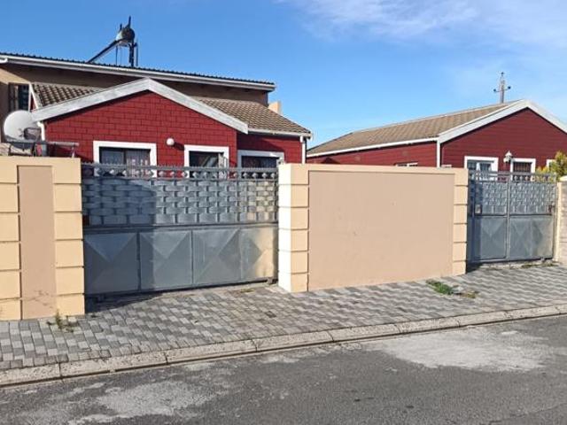House for sale in Cape Town, Western Cape