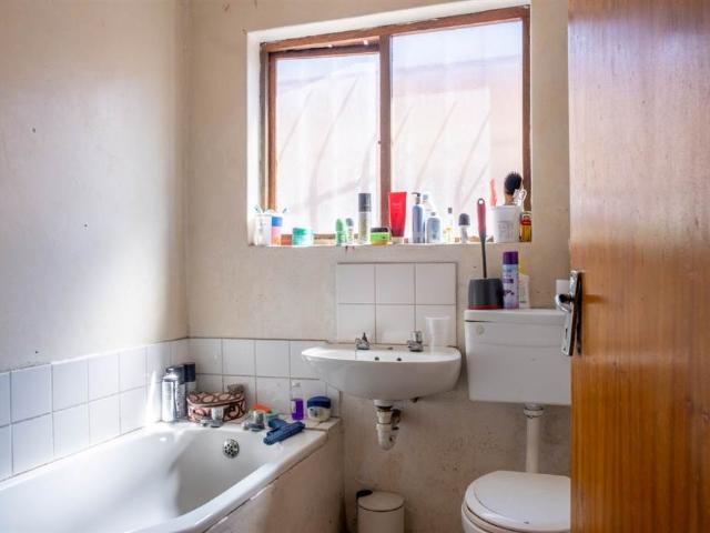 House for sale in Cape Town, Western Cape
