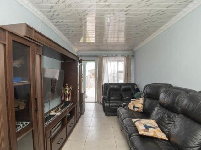 House for sale in Nelson Mandela Bay Ward 18, Nelson Mandela Bay Metropolitan Municipality