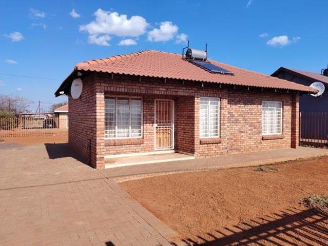 House for sale in Postmasburg, Northern Cape