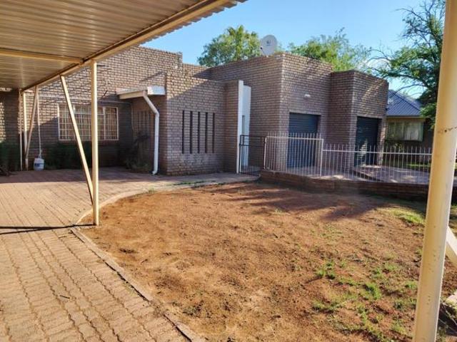House for sale in Postmasburg, Northern Cape