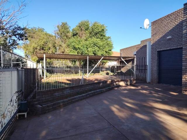 House for sale in Postmasburg, Northern Cape