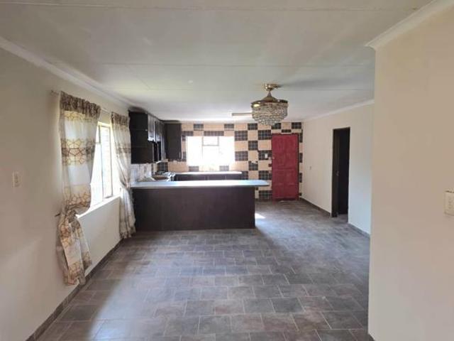 House for rent in Waterkloof, Gauteng