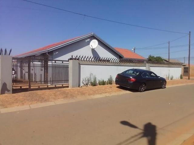 House for rent in Protea Glen, Soweto