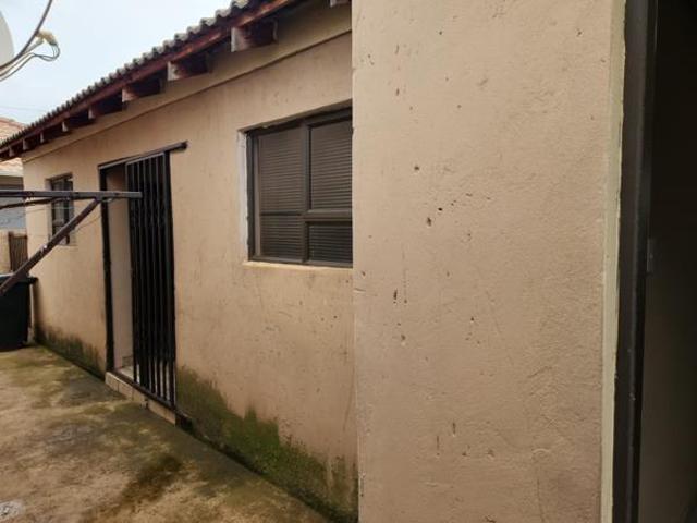 House for rent in Protea Glen, Soweto