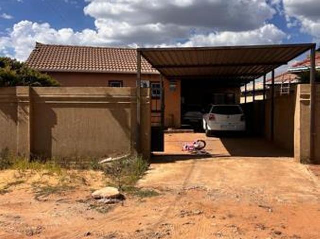 House for rent in Protea Glen, Soweto