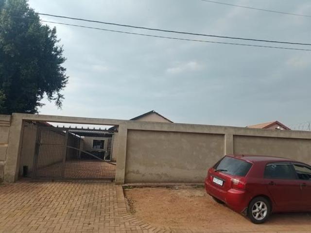 House for rent in Protea Glen, Soweto
