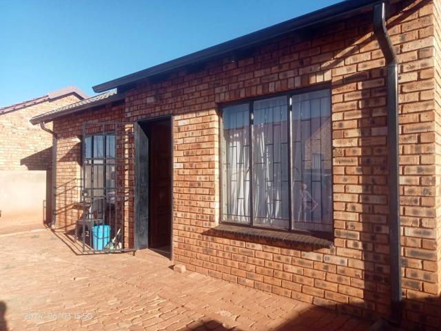 House for sale in Soweto, Gauteng