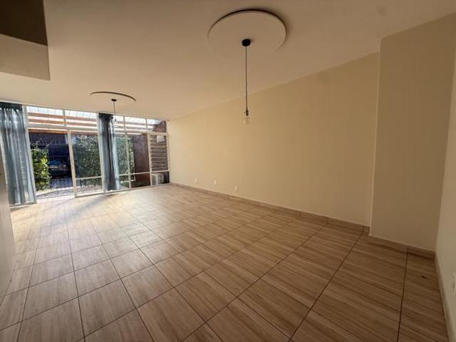 House for rent in Waterkloof, Gauteng