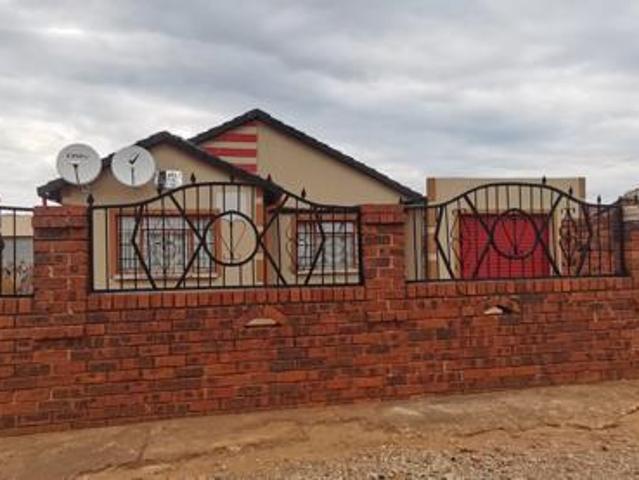 House for sale in Westonaria, Gauteng