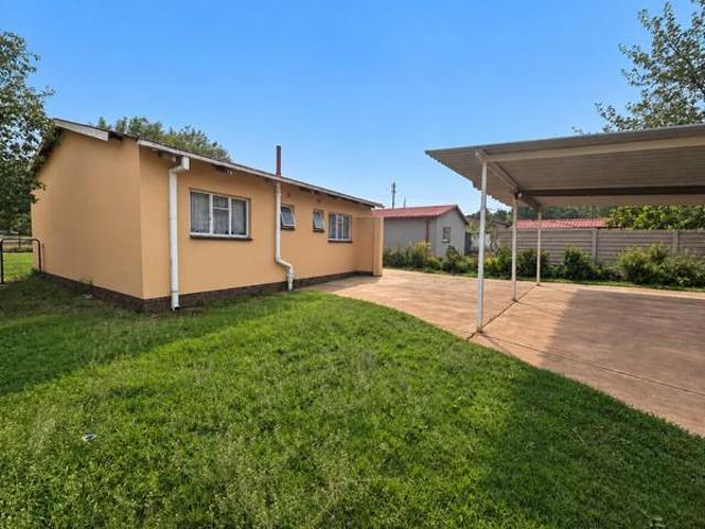 House for sale in Klerksdorp, Matlosana Local Municipality